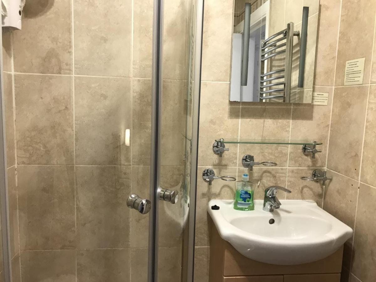 פורט ויליאם Distillery Guest House מראה חיצוני תמונה