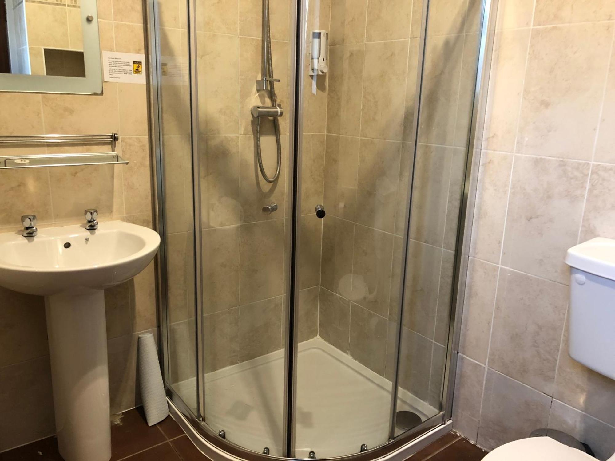 פורט ויליאם Distillery Guest House חדר תמונה
