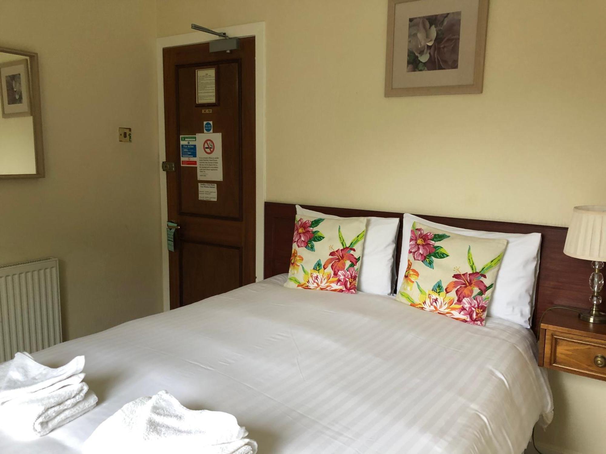 פורט ויליאם Distillery Guest House חדר תמונה